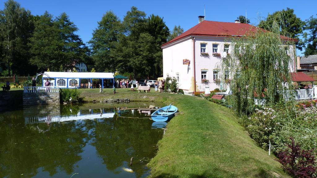 Penzion U Bernardýna Tachov  Esterno foto